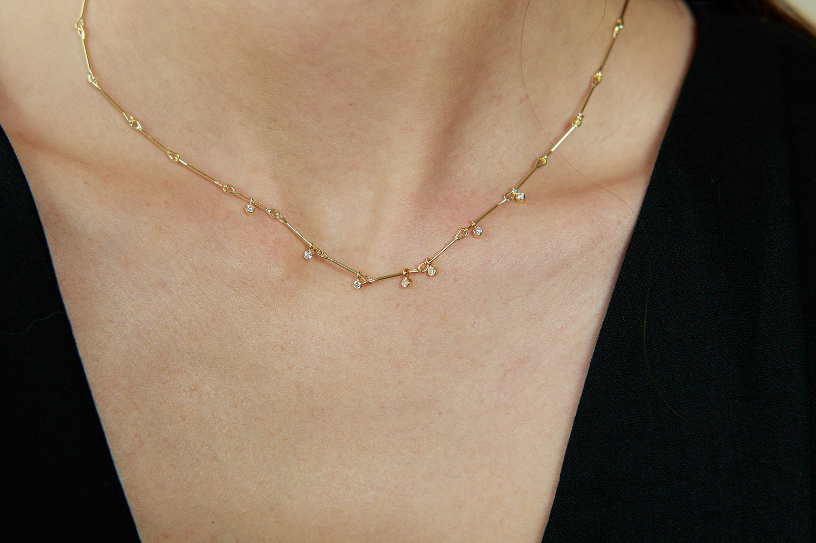 Needle Eye Chain - Sliding Diamonds – Tura Sugden